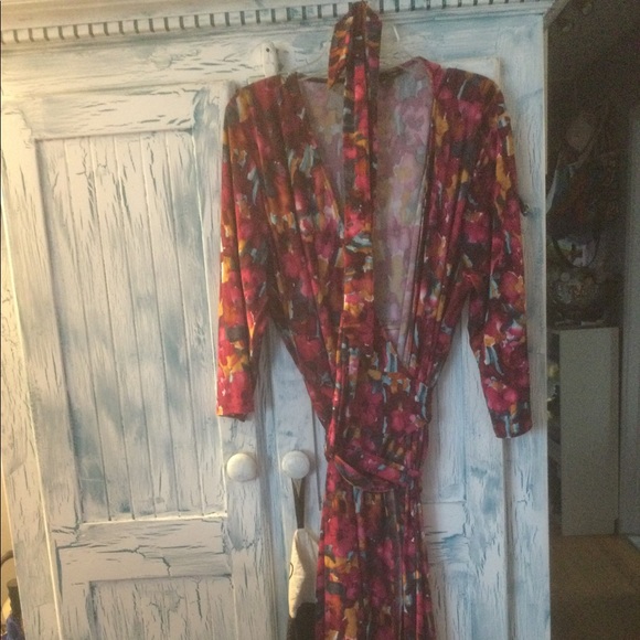 Women’s jersey wrap dress - Picture 4 of 5